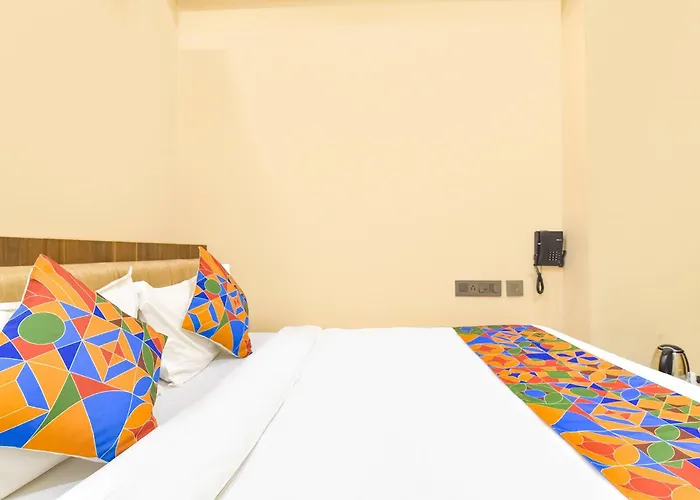 Fabhotel Pearl Square Jaipur