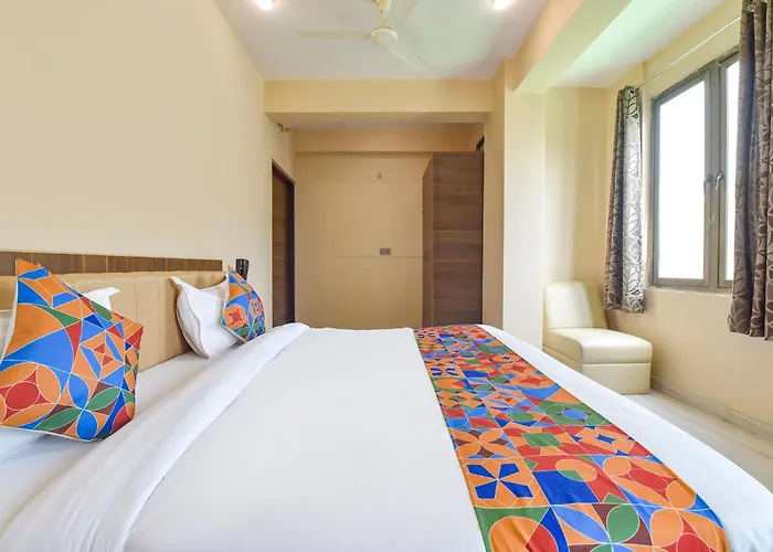Fabhotel Pearl Square Jaipur