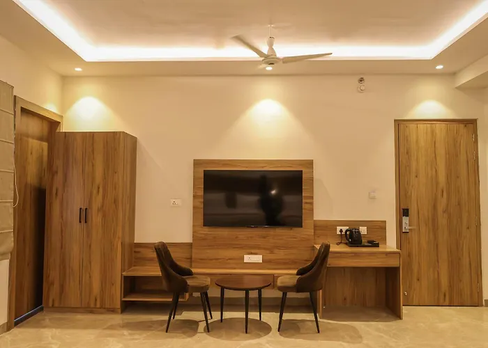 Hotel Ss Grand Kanpur