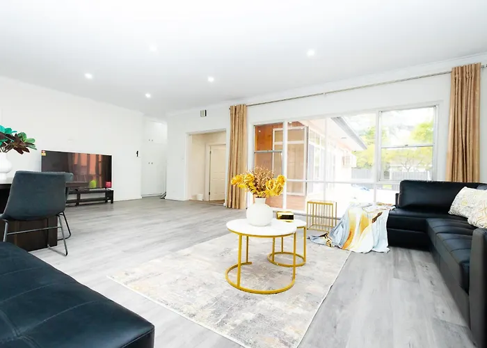 Adelaide Escape And Business-3Bath Full Kitchen Fast Wifi 3Tv-For Large Families And Group Hotel