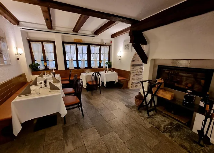 Hotel Centrale, Typically Swiss Poschiavo