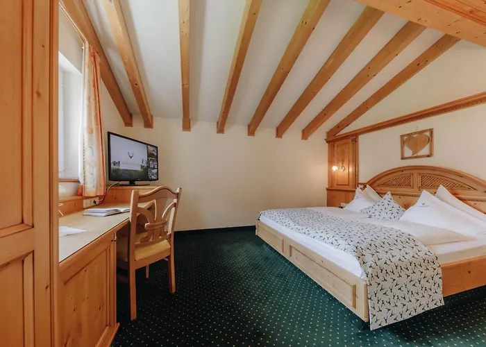 Hotel Hirschen Silbertal