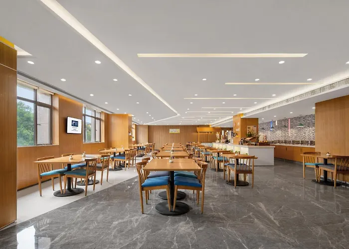 Holiday Inn Express Chengdu Airport Zone Shuangliu International Airport
