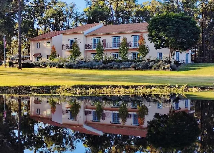 Villa Provence Estate Pokolbin