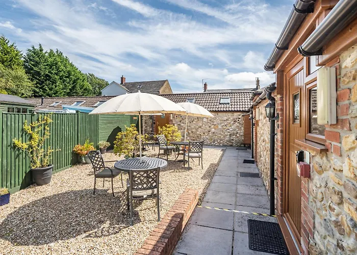 The Golden Fleece Hotel Chard