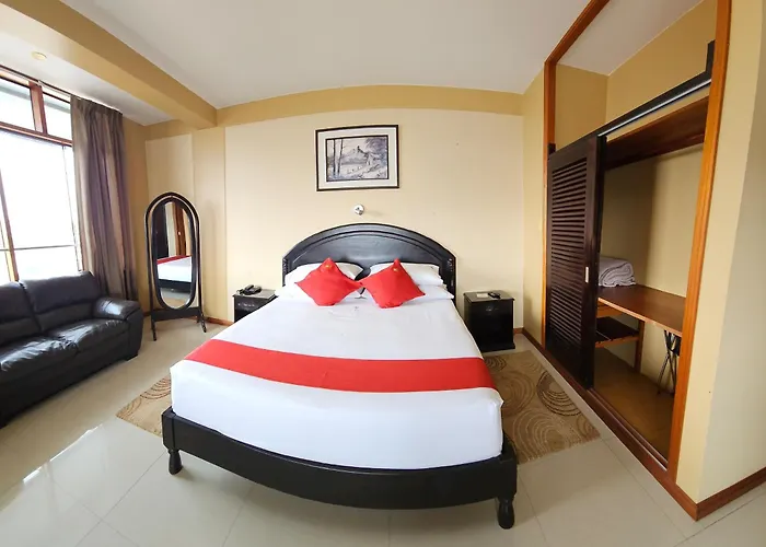 Hotel Centenario Puerto Maldonado