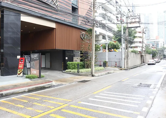 Hotel The Quart Ruamrudee By Uhg Bangkok