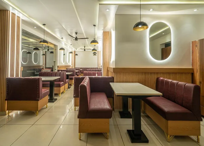 Hotel The Vaishvik Banganga Road Katra 