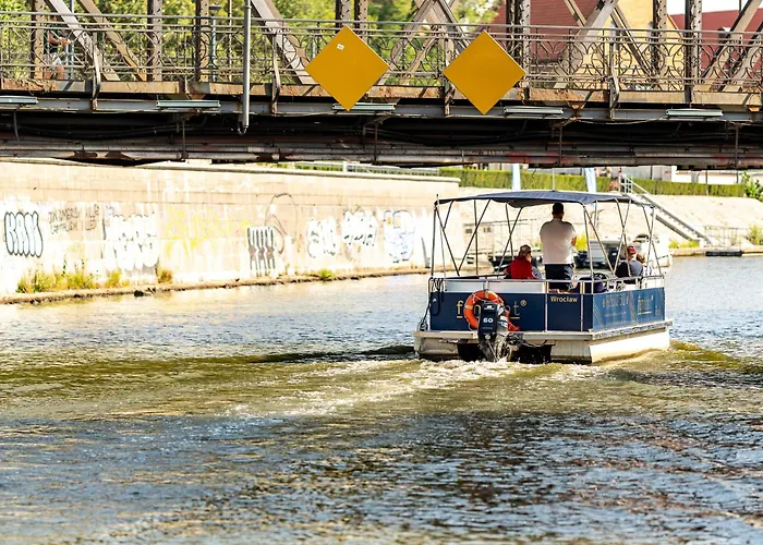 Great Polonia River Boat Apartments Wroclaw