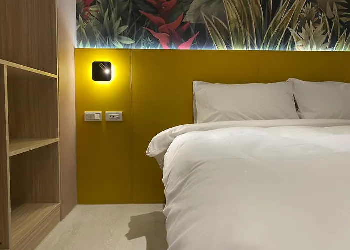 Fashion Home Business Hotel 時尚居商旅 Taipei