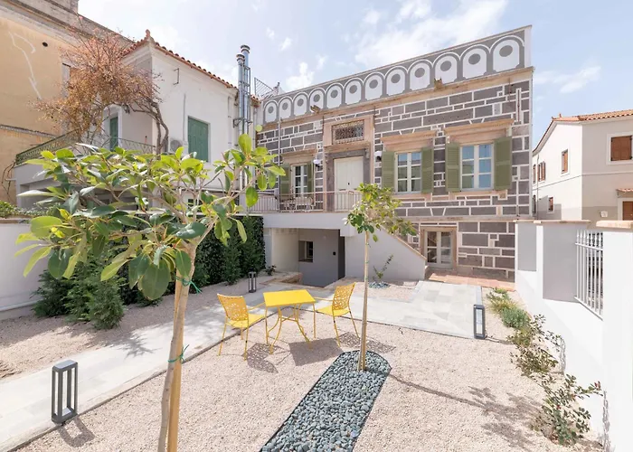 Giustiniani Apartments Chios Town