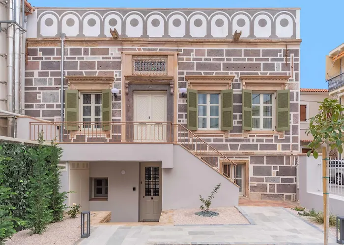 Giustiniani Apartments Chios Town