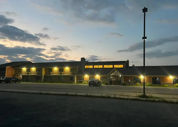 Northwoods Inn & Suites - Blackduck