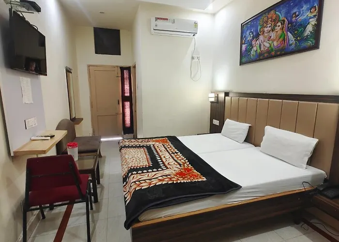 Hotel Gangour Rishikesh