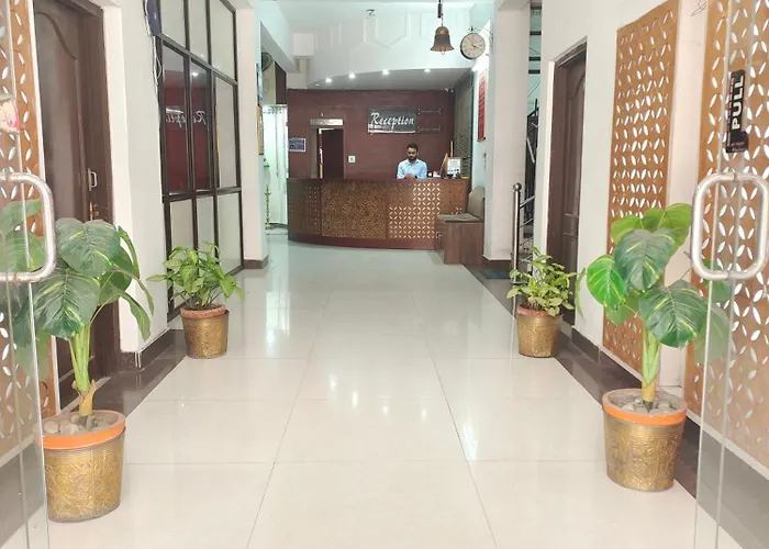 Hotel Gangour Rishikesh