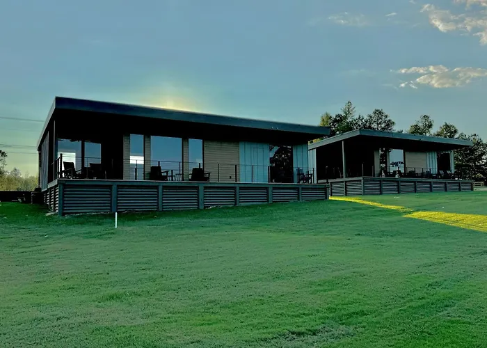 The Porches At Ole Brook Hotel Brookhaven