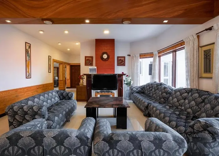 Mansarovar Holiday Home Coonoor