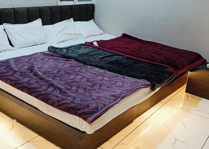 Hotel Rainbow Ujjain
