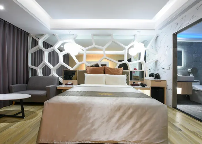 Zj Motel Hsinchu City