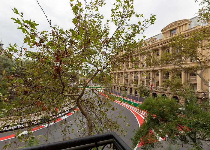 Center Hotel Baku