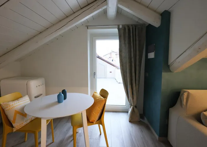 Palazzo Belli Bed & Breakfast Alba 