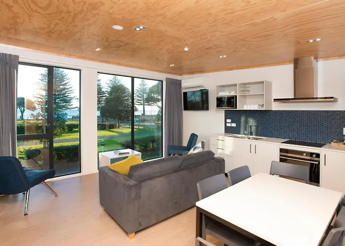 Waikanae Beach Ocean View Apartments Gisborne
