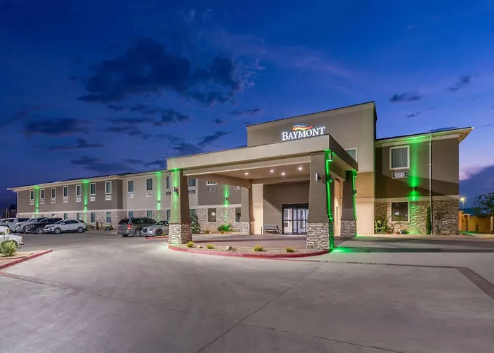 Baymont By Wyndham Carlsbad Nm Hotel