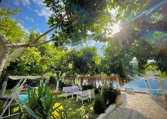Kıyı Hotel Selimiye