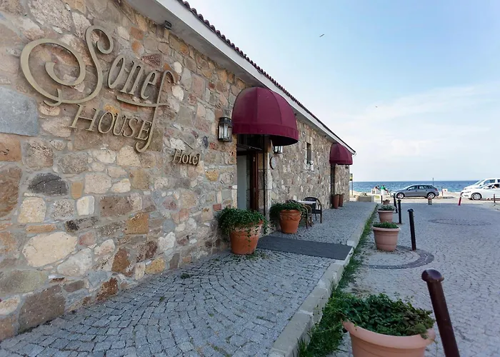 Sonef House Otel Bozcaada