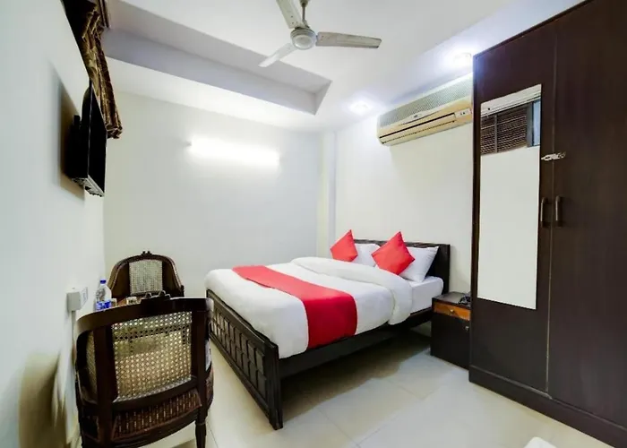 Hotel Sant Nagar Delhi 
