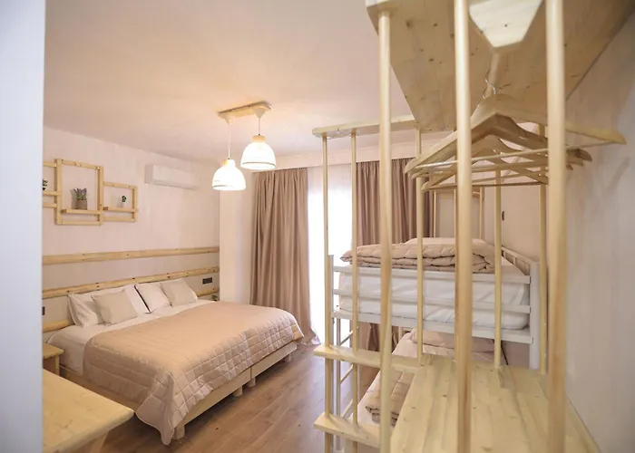 Bed and Breakfast Nidum Harmony Tirana