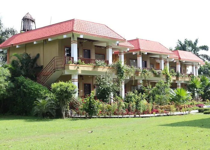 Hotel Jungle Crown Sauraha