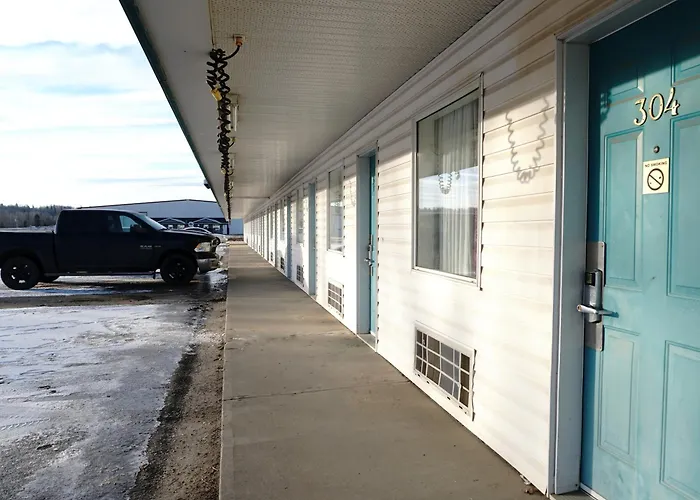 The Ritz Cafe And Motor Inn Whitecourt