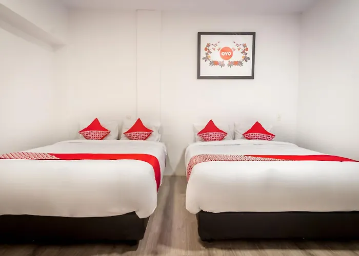 RedDoorz At Jalan Asia Medan
