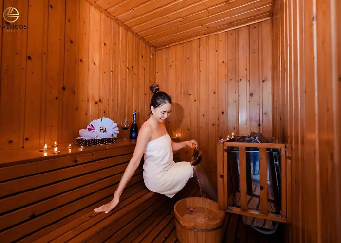 Lavencos Hotel Da Nang Sea View - Free Swimming Pool & Sauna