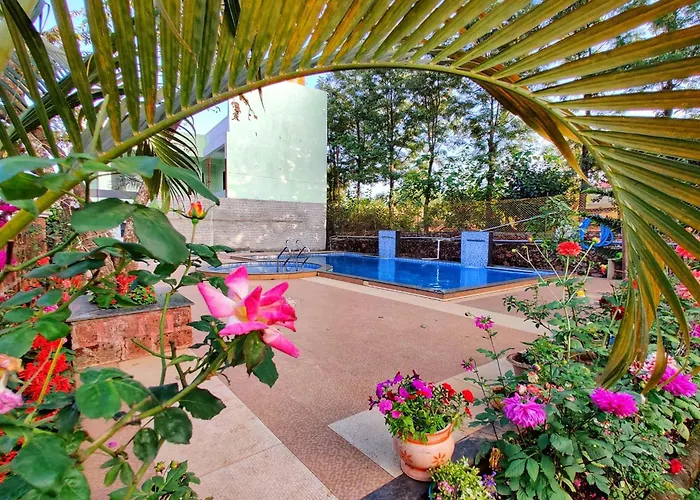 Strawberry Land Resort Mahabaleshwar