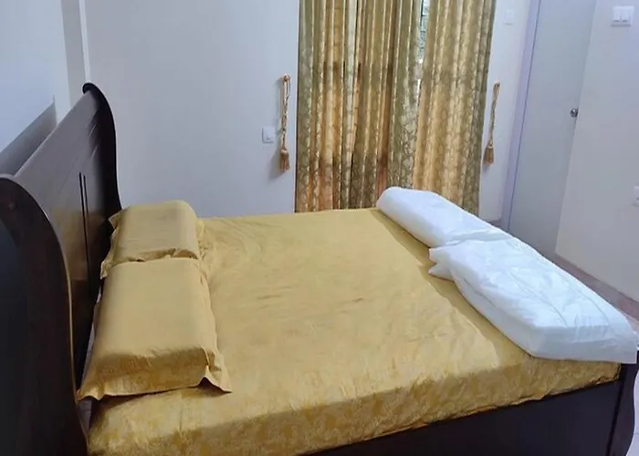 Silver Oaks Flat Sc Golf Links Road Kowdiar Thiruvananthapuram By Probity Ventures