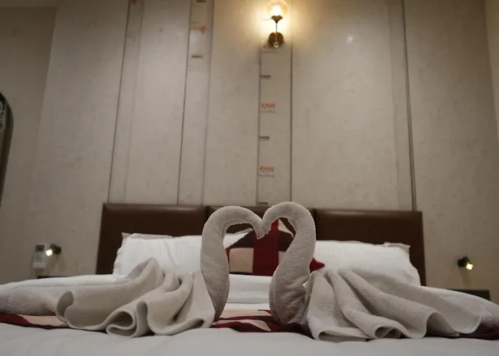 Hotel Calista Square Dehradun