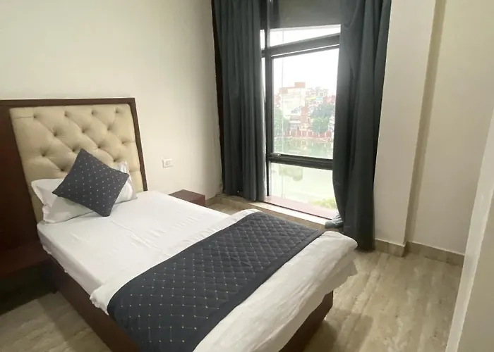 Mastana P Guest House Varanasi