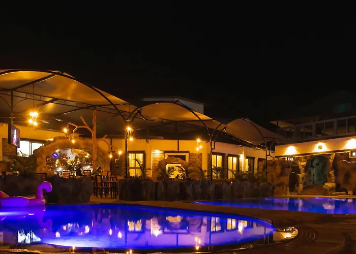 The Whitehouse By Avian Court Hotel Naivasha