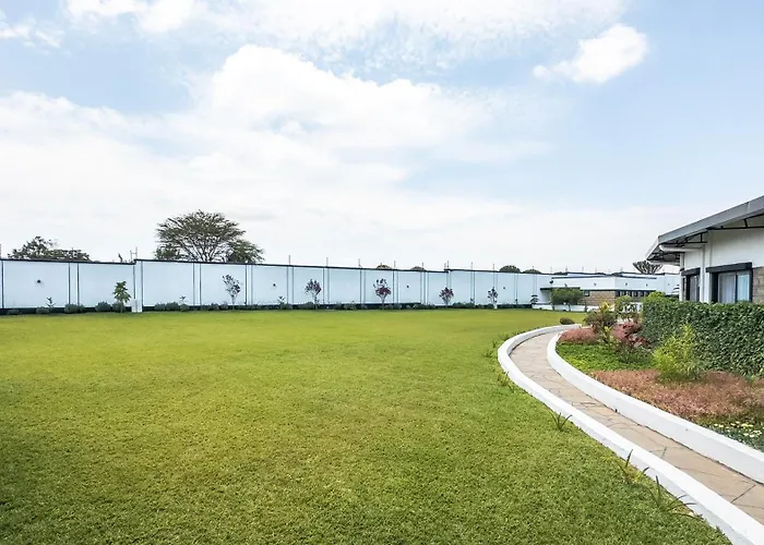 The Whitehouse By Avian Court Hotel Naivasha