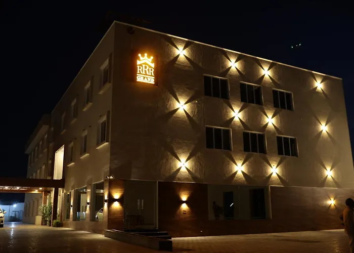 Rrr Grand By Prince Resorts- Experience Luxury In A Natural Embrace Perundurai