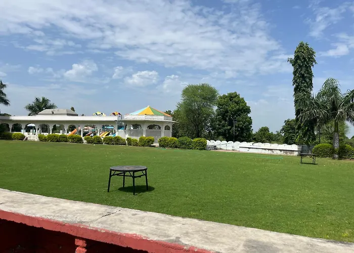 Shree Dwarkesh Resort I Waterpark & Spa Shreenathji 966O9O1Oo6 Nathdwara