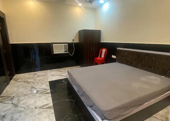 Shree Ramraja Palace Orai