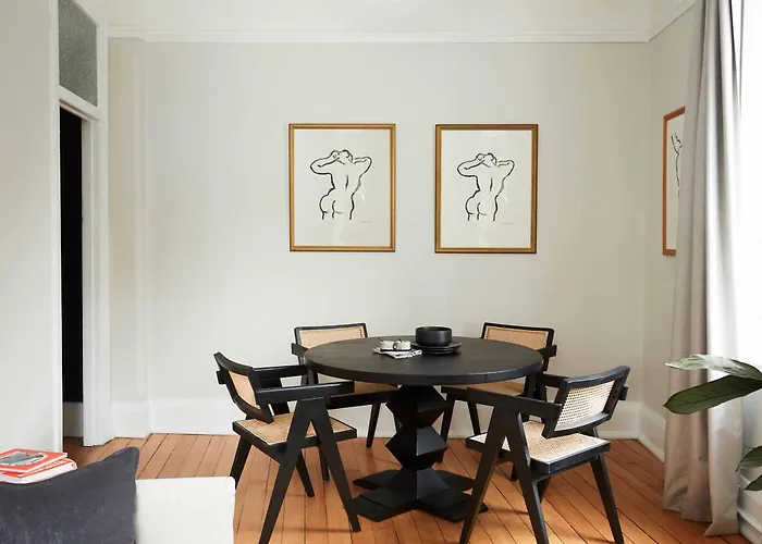 Camelia Grove Hotel Sydney