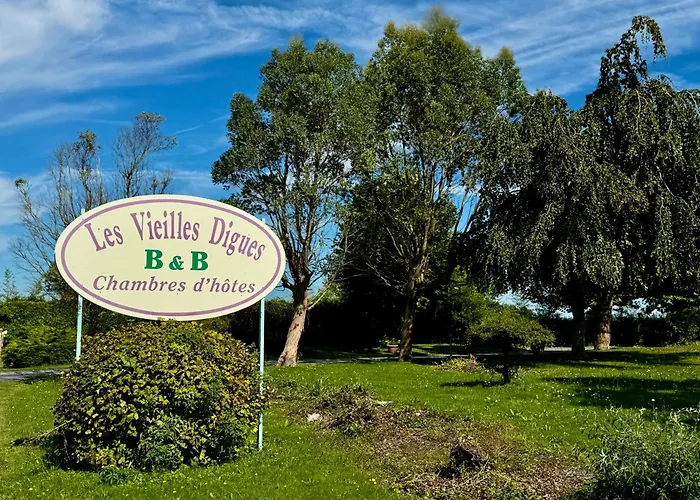 Les Vieilles Digues Bed & Breakfast Beauvoir 
