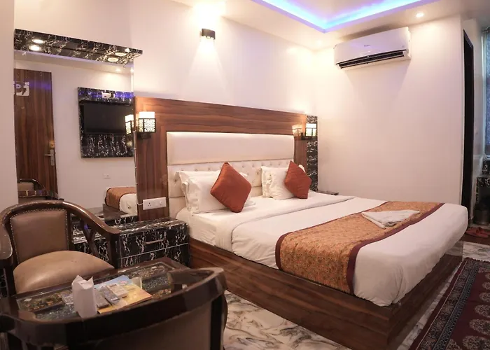 Hotel Raj Palace - Igi Airport Delhi New Delhi