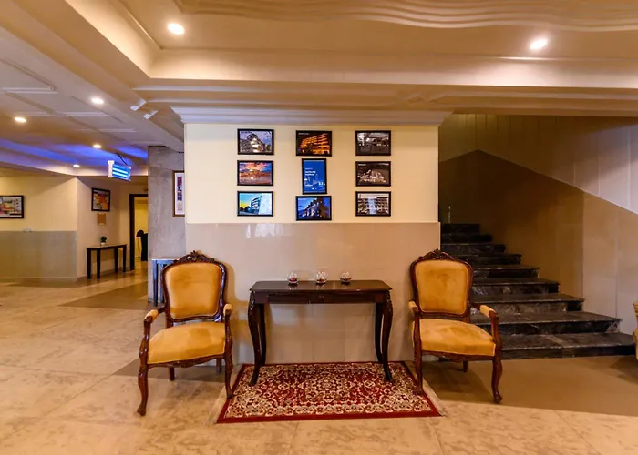 Hotel One Mall Road Murree