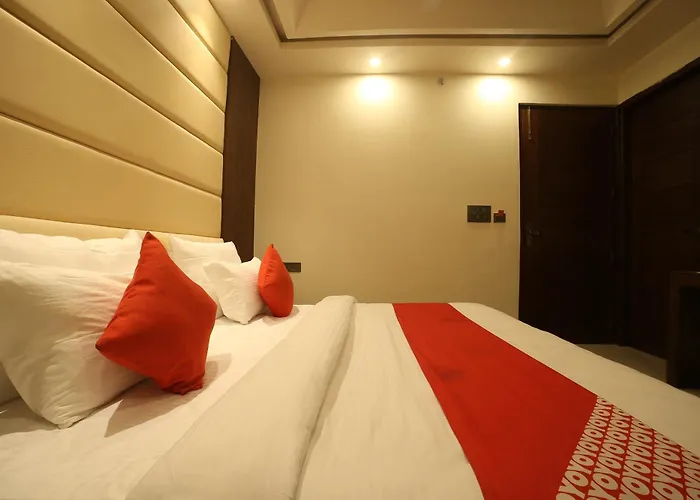 Hotel O Status Inn Dehradun