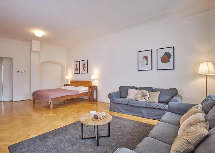 Charles Bridge Apartments Praag